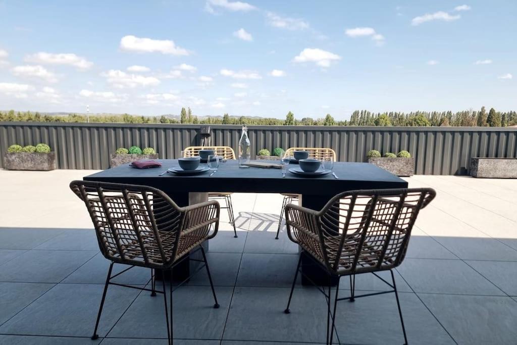 Saint Remy De Provence Roof Top Avec Jacuzzi Екстериор снимка