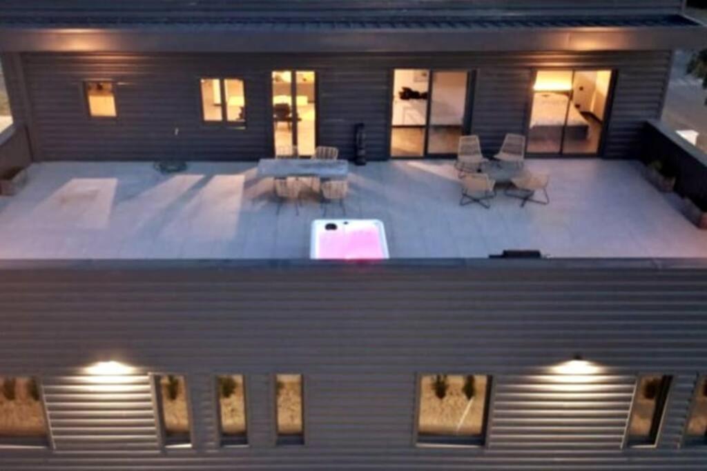 Saint Remy De Provence Roof Top Avec Jacuzzi Екстериор снимка